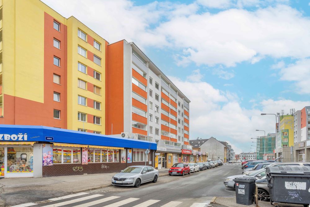 Bytový dům – pohled z ulice