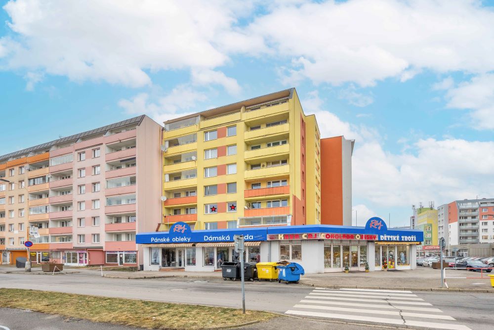 Bytový dům – pohled z ulice